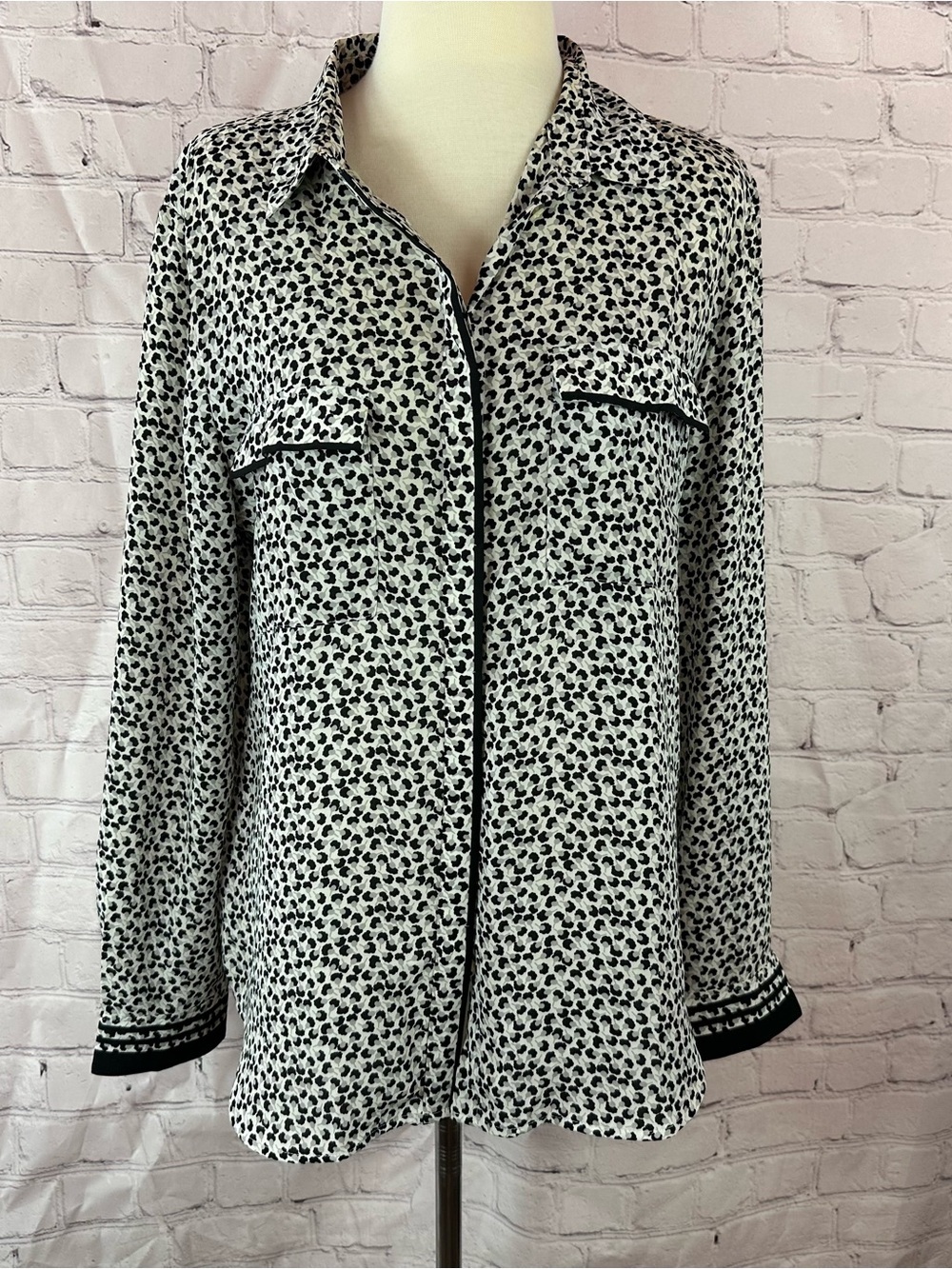 LOFT Black White Animal Print Blouse women L office utility tunic polished boho